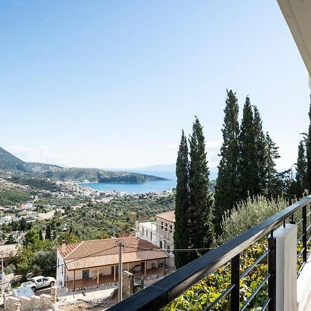 Apartments Aneta'S House Himare Esterno foto
