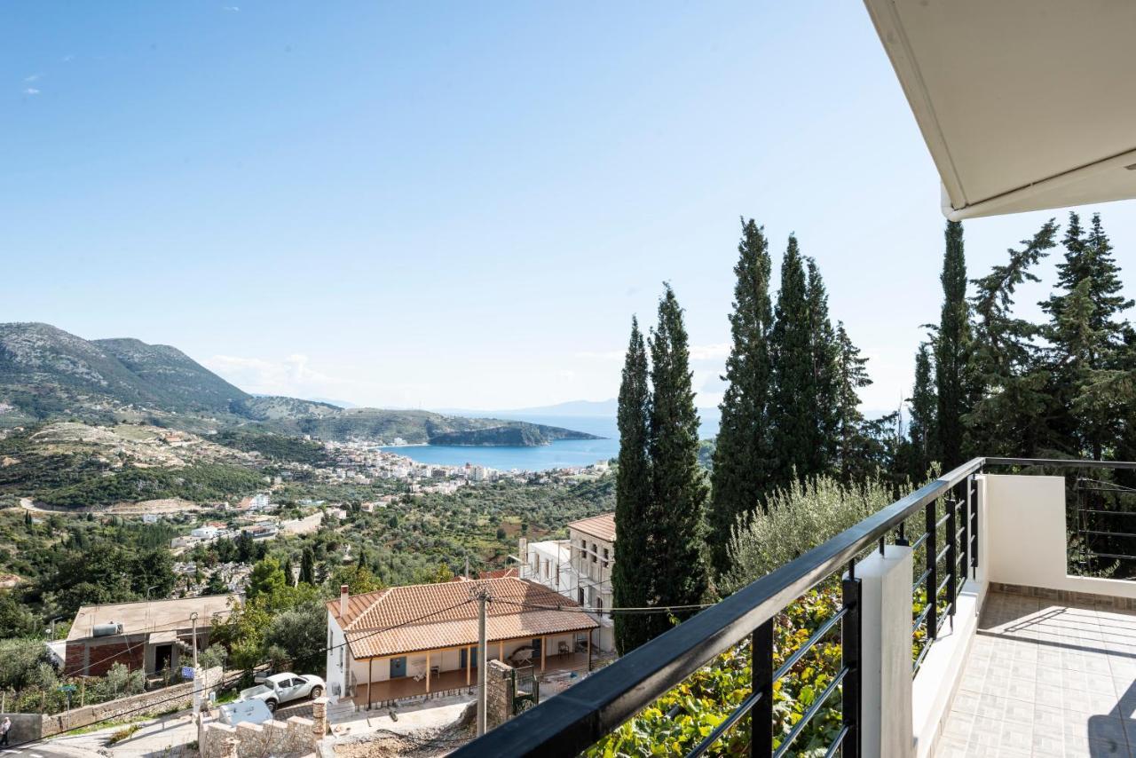 Apartments Aneta'S House Himare Esterno foto
